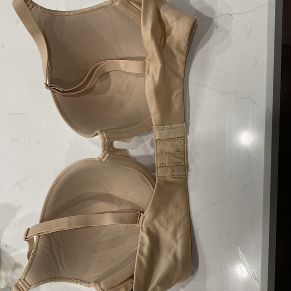 Meidenform miracle push up bra 36C - Picture 3 of 5